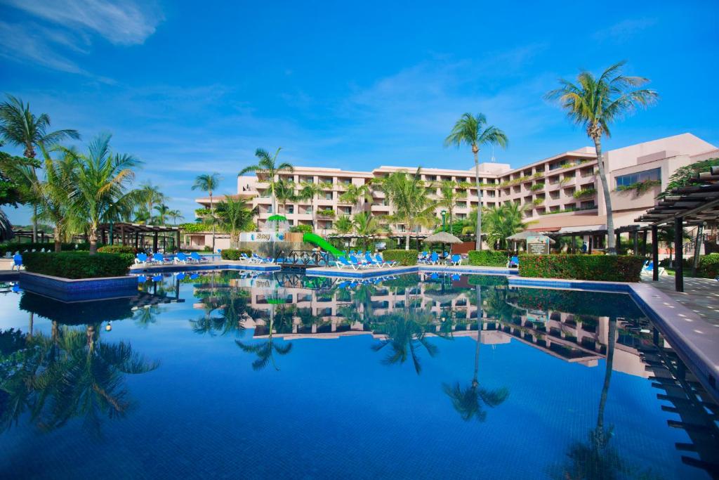 Barcelo Huatulco 2